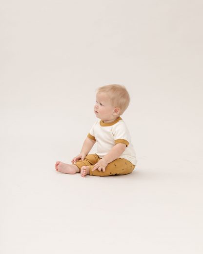 camisa ocre