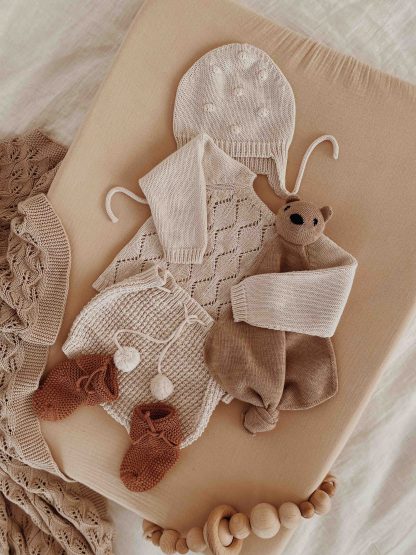 Gorrito punto chickpea cream - Imagen 3